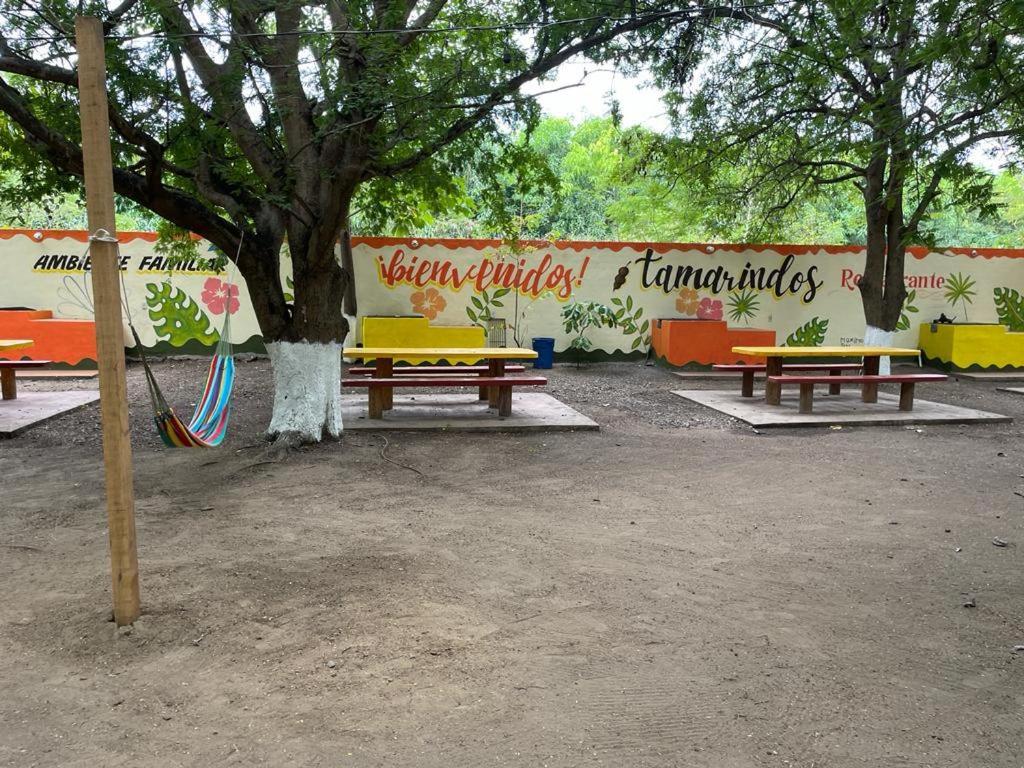 Hotel Tamarindos 锡瓦塔塔内霍 外观 照片